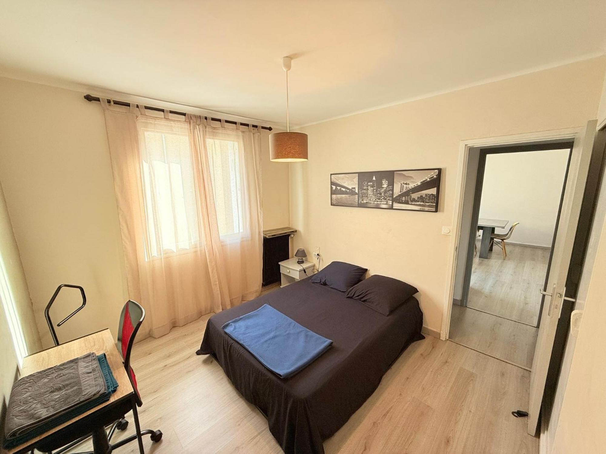 Les Arenes De Nimes - Centre Ville 10 Min Gare -Parking- 2 Chambres Εξωτερικό φωτογραφία